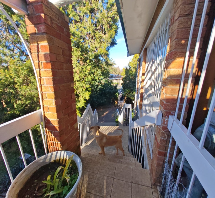 6 Bedroom Property for Sale in Heuwelsig Free State